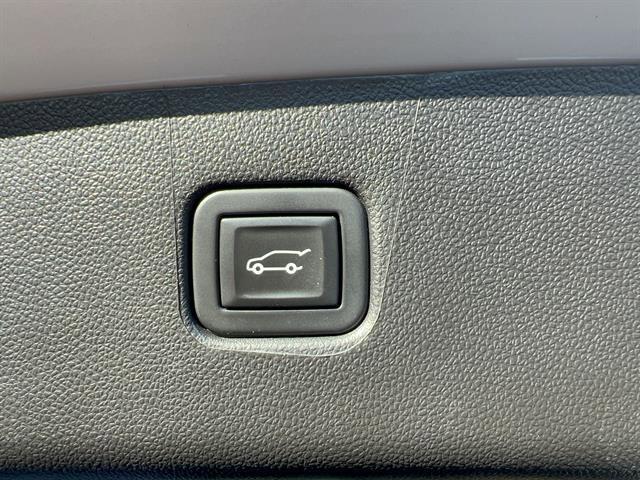 used 2022 Chevrolet Blazer car, priced at $29,698