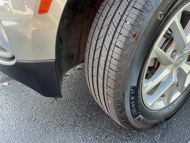 used 2023 Chevrolet Equinox car, priced at $22,998