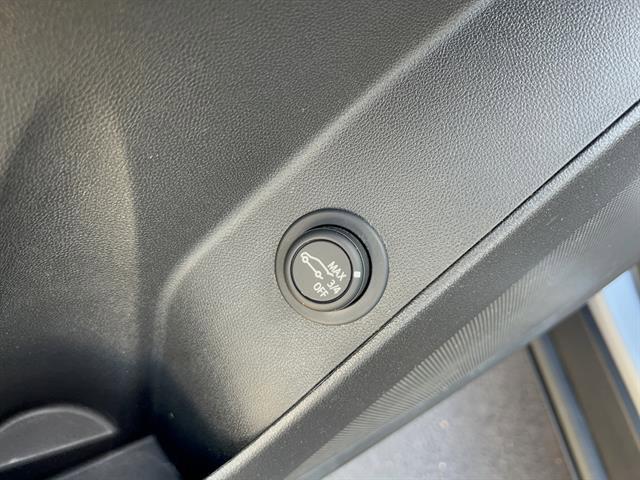 used 2023 Chevrolet Equinox car, priced at $22,998