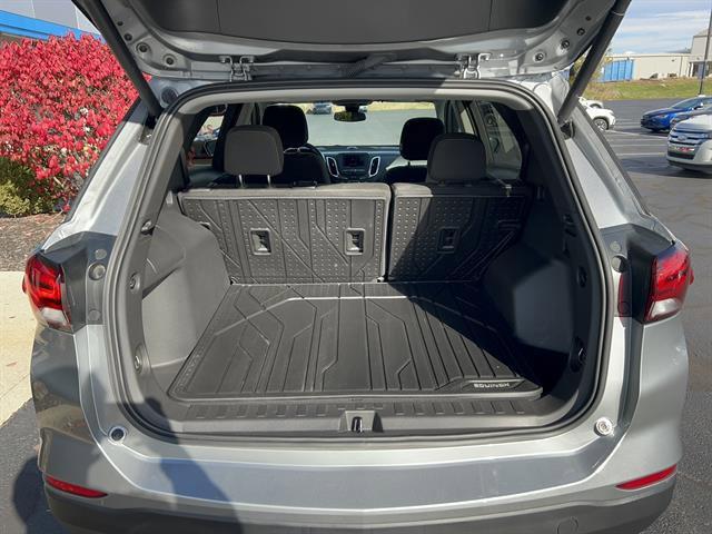 used 2023 Chevrolet Equinox car, priced at $22,998