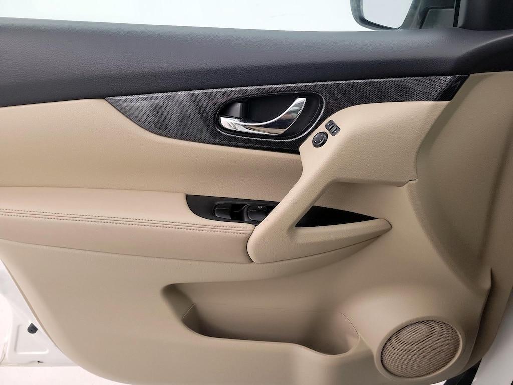 used 2016 Nissan Rogue car, priced at $17,998