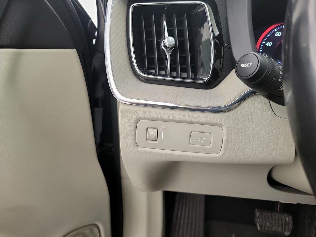 used 2018 Volvo XC60 car, priced at $25,998