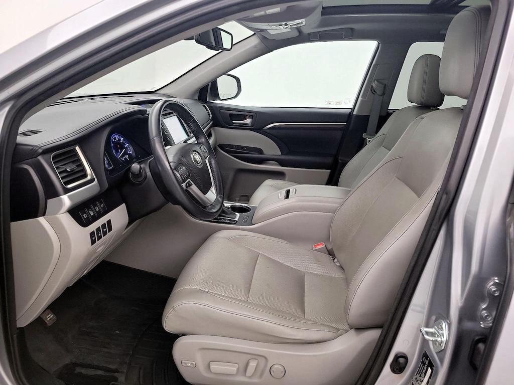 used 2015 Toyota Highlander car, priced at $24,998