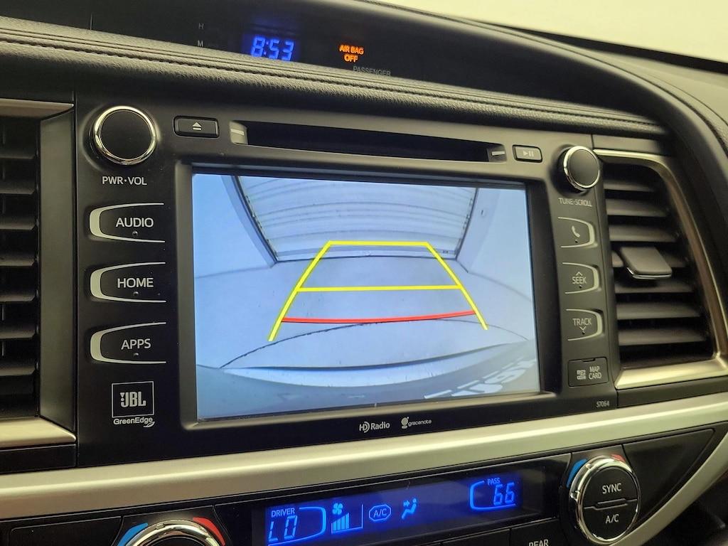 used 2015 Toyota Highlander car, priced at $24,998