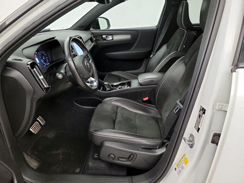 used 2021 Volvo XC40 car, priced at $27,998