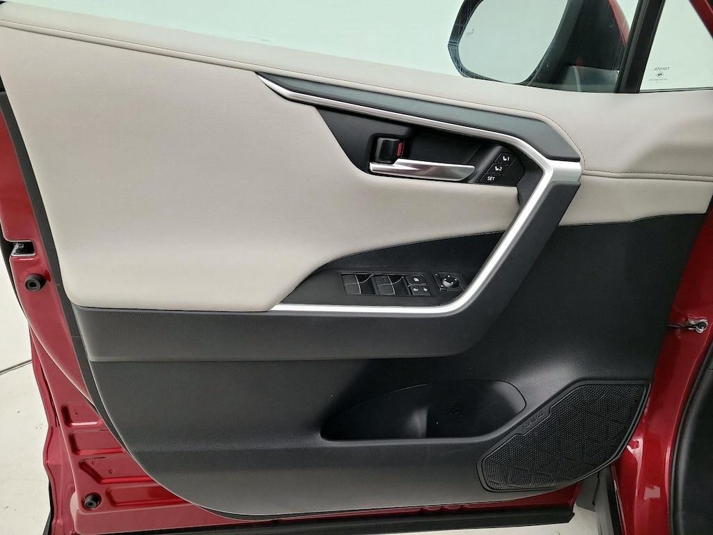 used 2021 Toyota RAV4 Hybrid car, priced at $36,998