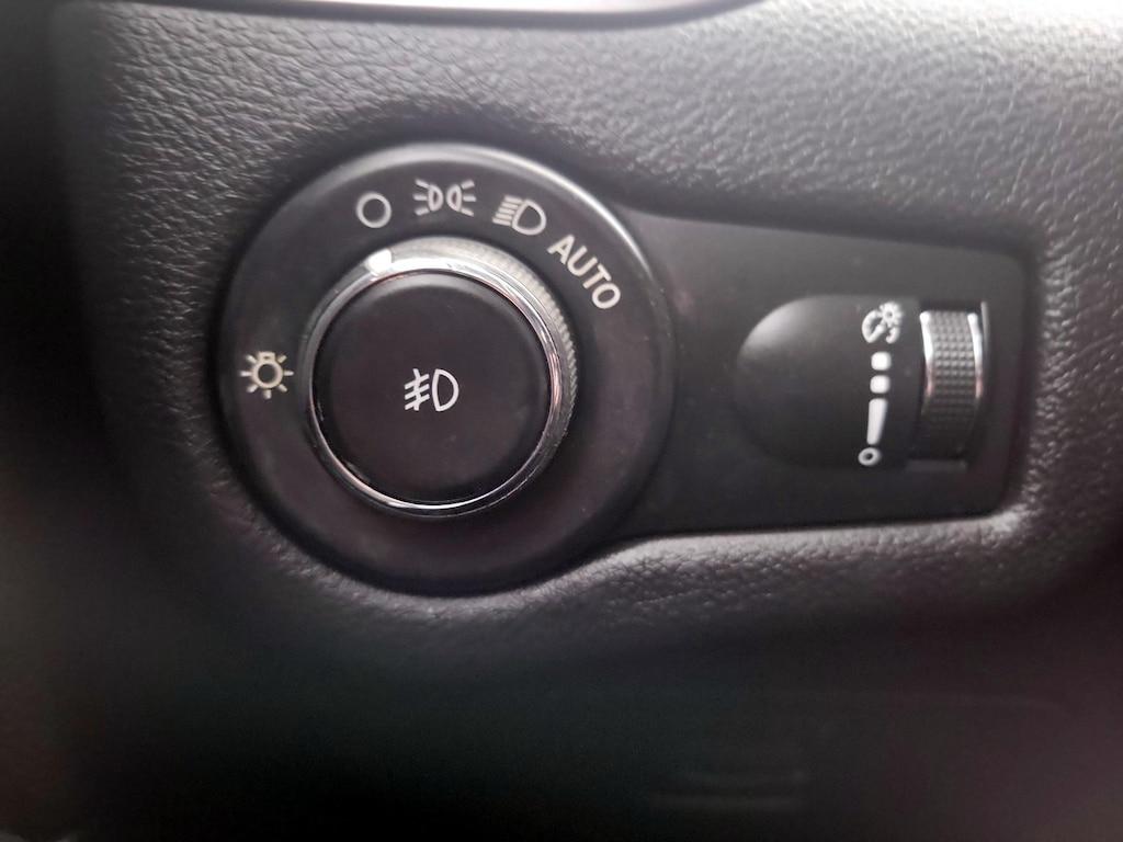 used 2019 Jeep Cherokee car, priced at $16,998