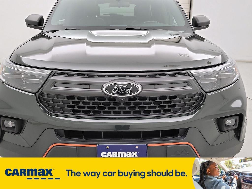 used 2022 Ford Explorer car, priced at $39,998