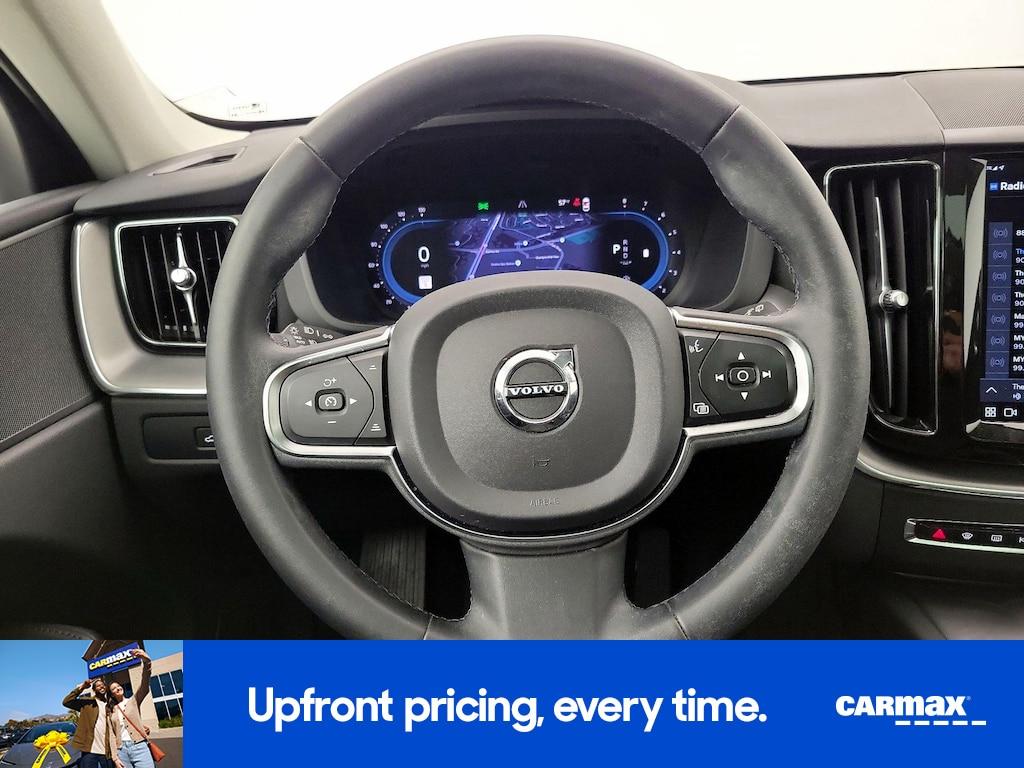 used 2023 Volvo XC60 car, priced at $32,998