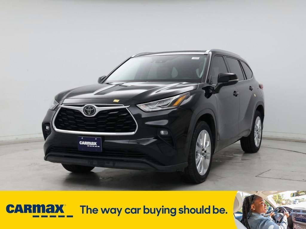 used 2020 Toyota Highlander car, priced at $33,998