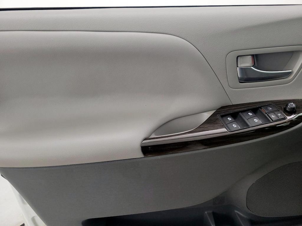 used 2020 Toyota Sienna car, priced at $38,998