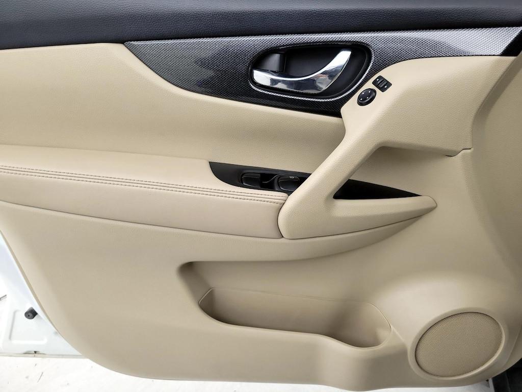 used 2016 Nissan Rogue car, priced at $15,998