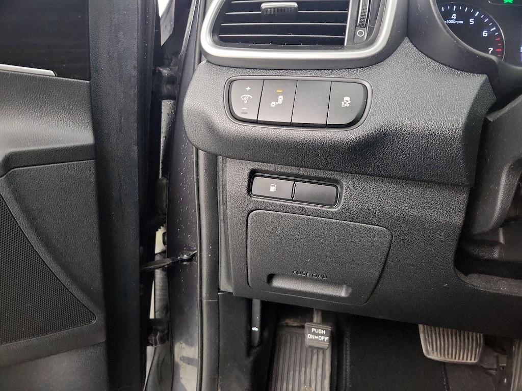 used 2019 Kia Sorento car, priced at $15,998