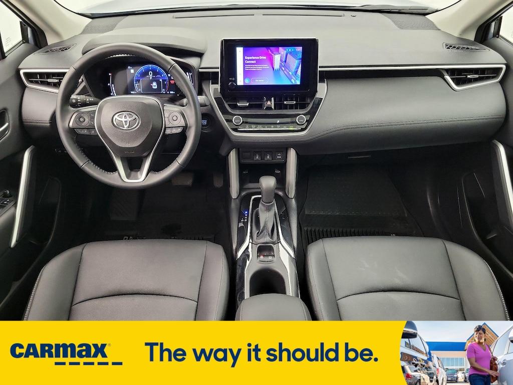 used 2024 Toyota Corolla Cross car, priced at $32,998