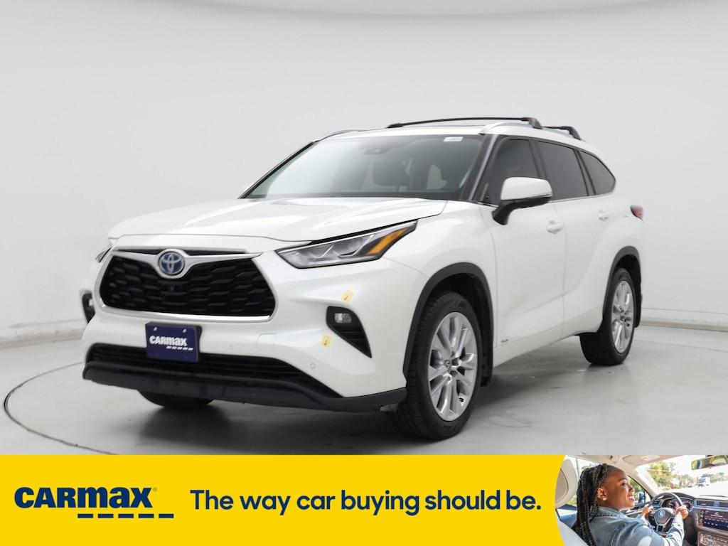 used 2021 Toyota Highlander Hybrid car, priced at $39,998