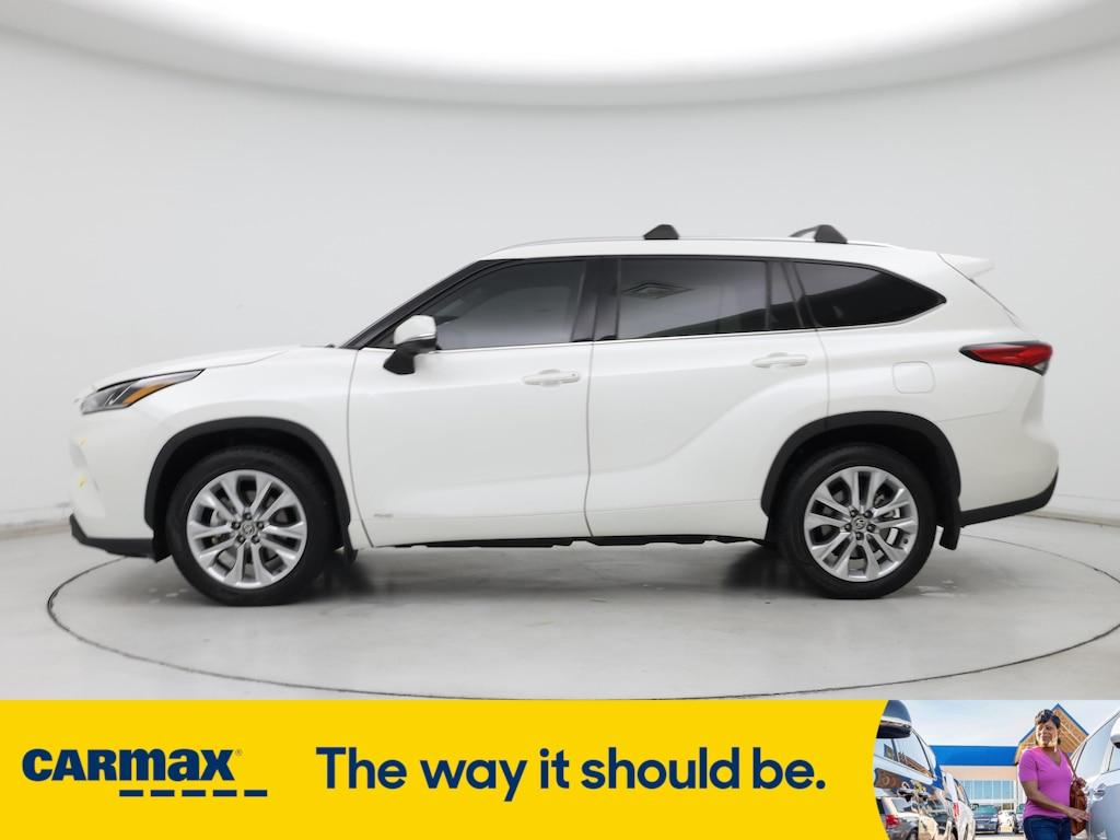 used 2021 Toyota Highlander Hybrid car, priced at $39,998
