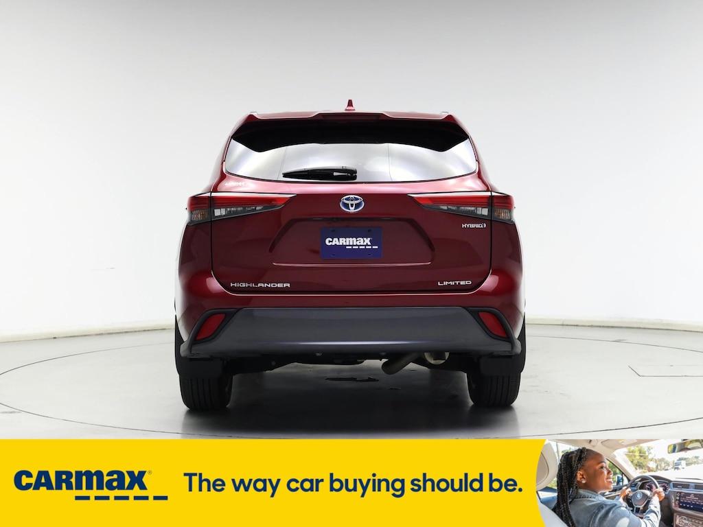 used 2021 Toyota Highlander Hybrid car, priced at $34,998