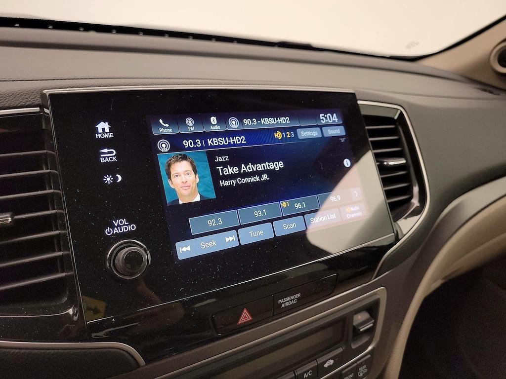 used 2020 Honda Pilot car, priced at $31,998