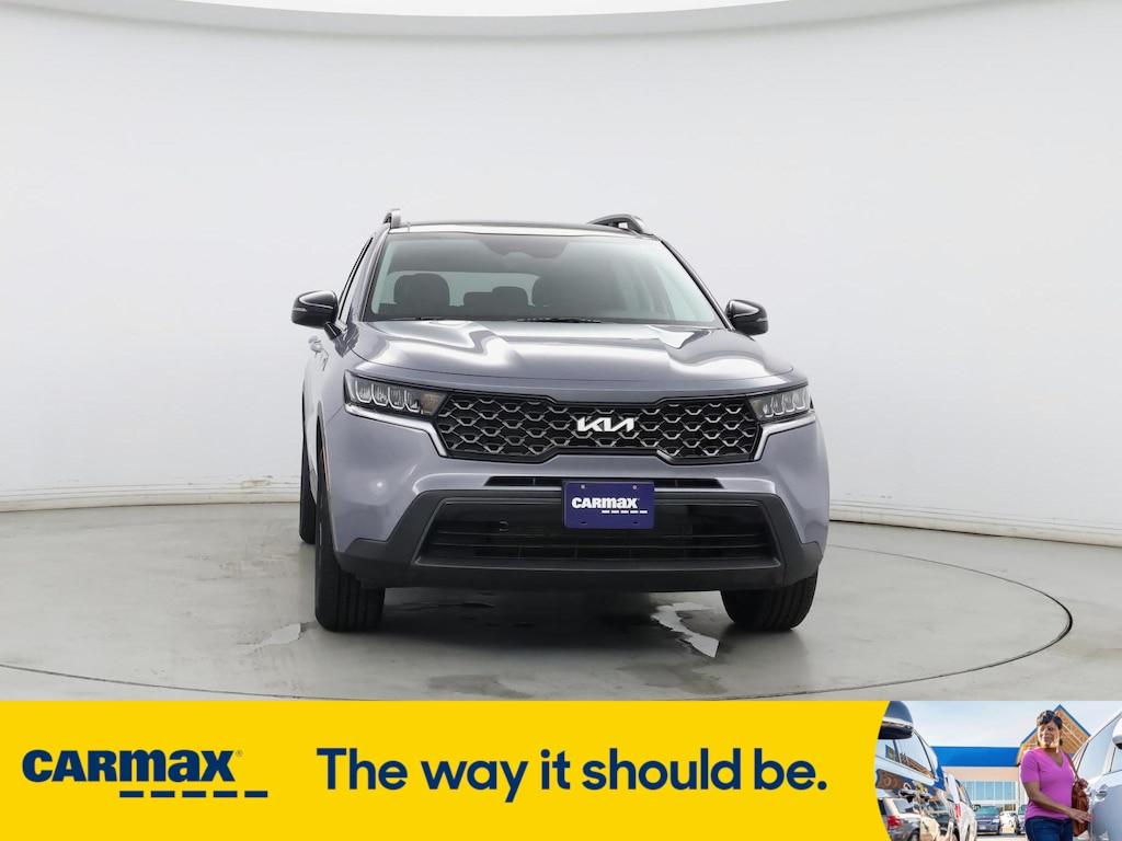 used 2022 Kia Sorento car, priced at $29,998