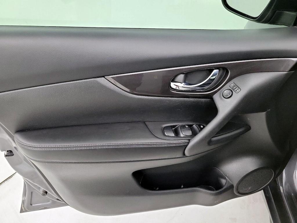 used 2019 Nissan Rogue car, priced at $14,998