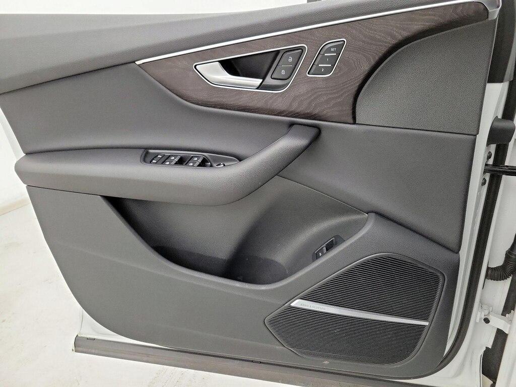 used 2022 Audi Q7 car, priced at $45,998