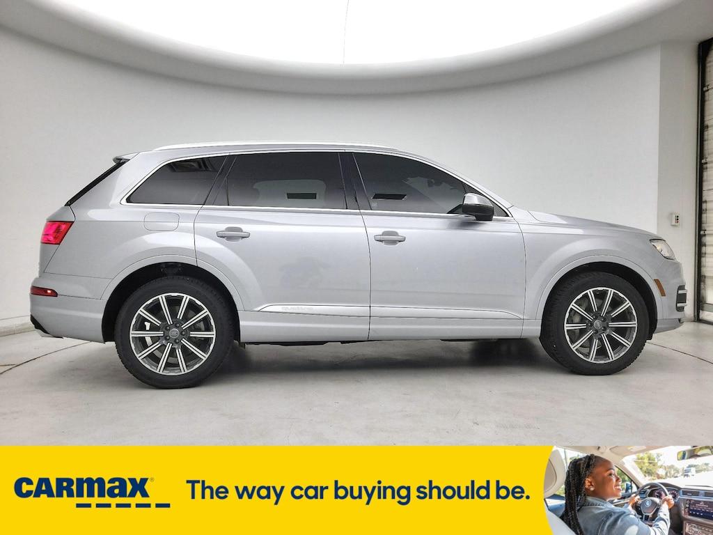 used 2017 Audi Q7 car, priced at $25,998
