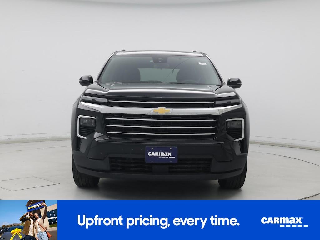 used 2025 Chevrolet Traverse car, priced at $38,998