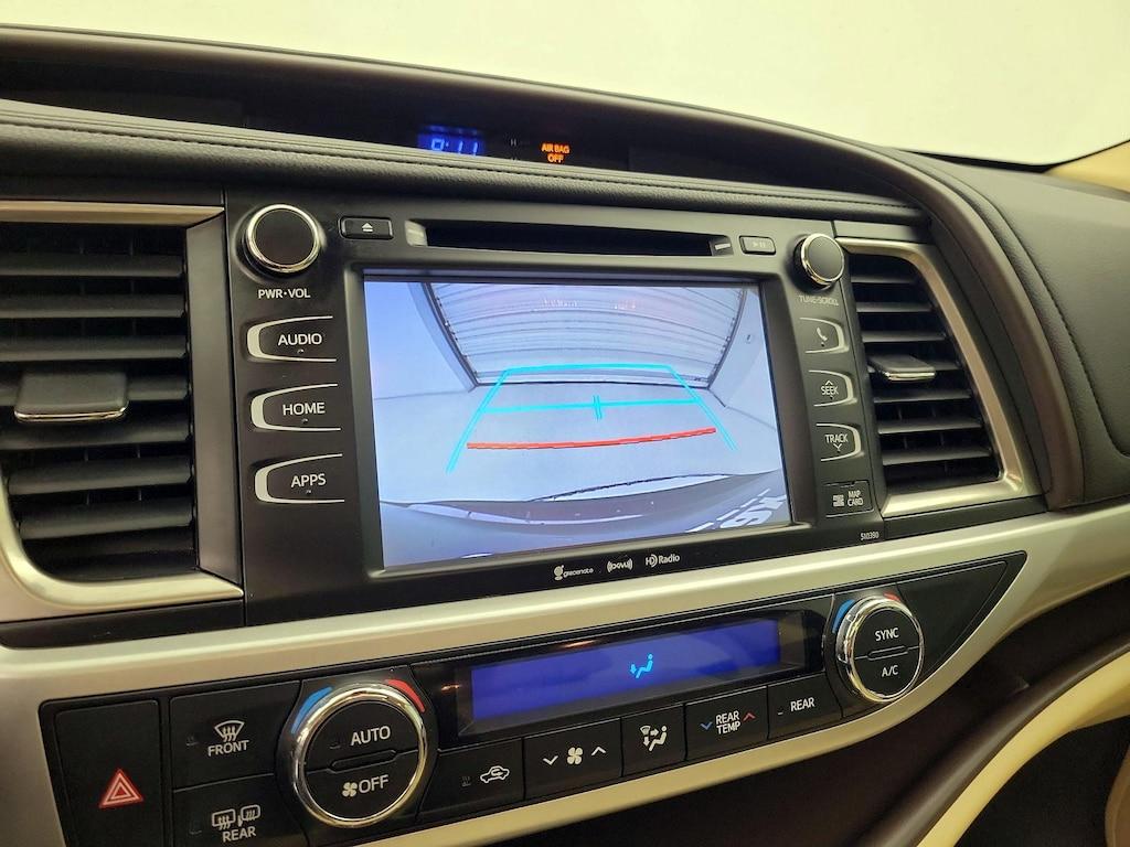 used 2019 Toyota Highlander car, priced at $31,998
