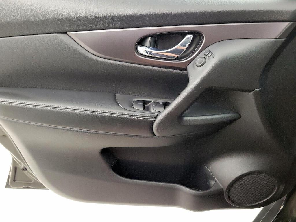 used 2016 Nissan Rogue car, priced at $14,998