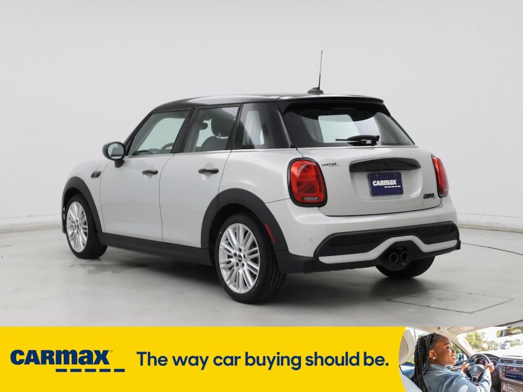 used 2022 MINI Hardtop car, priced at $25,998
