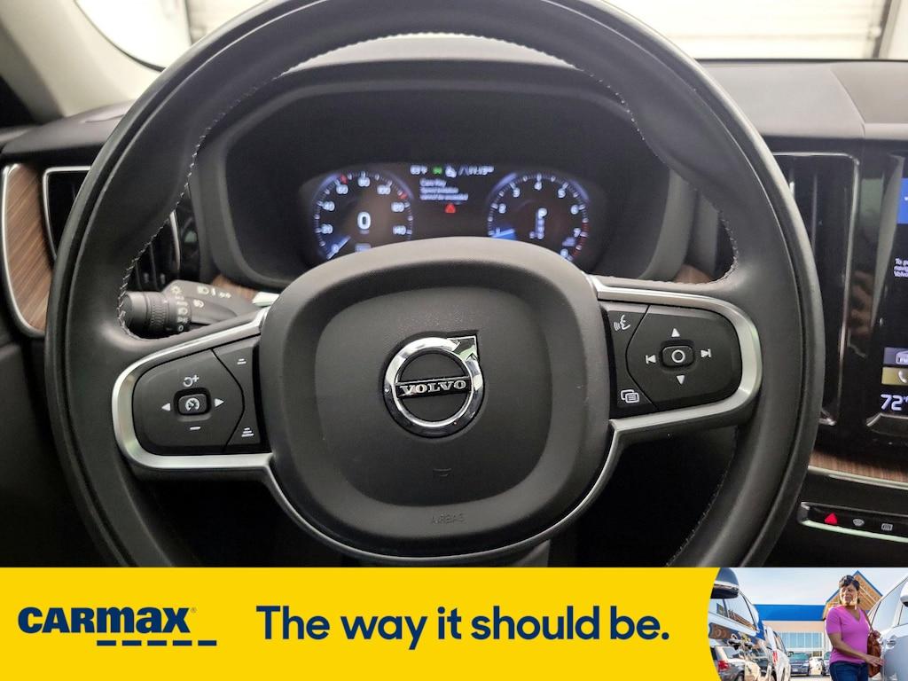 used 2021 Volvo XC60 car, priced at $31,998