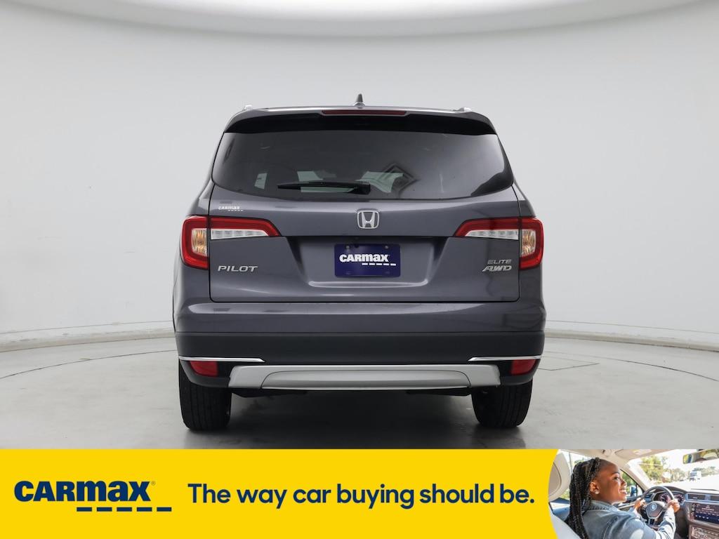 used 2022 Honda Pilot car, priced at $38,998