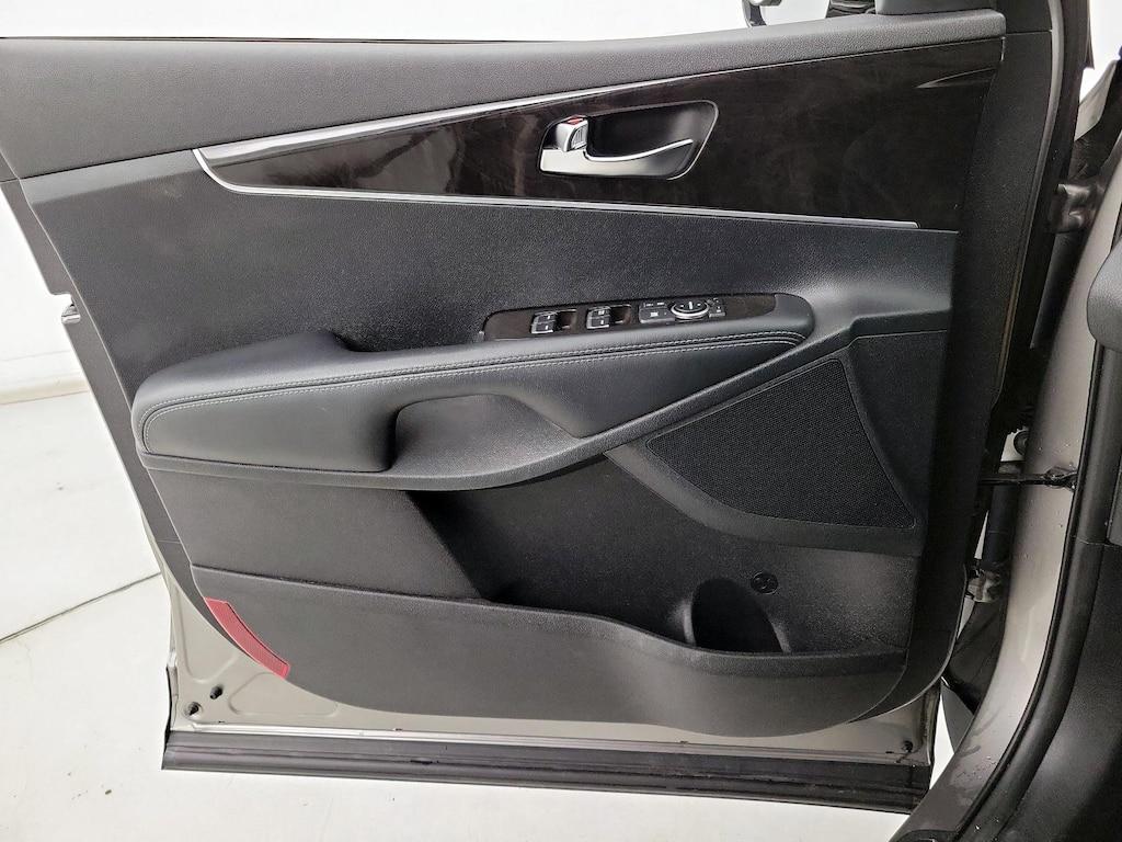 used 2016 Kia Sorento car, priced at $17,998