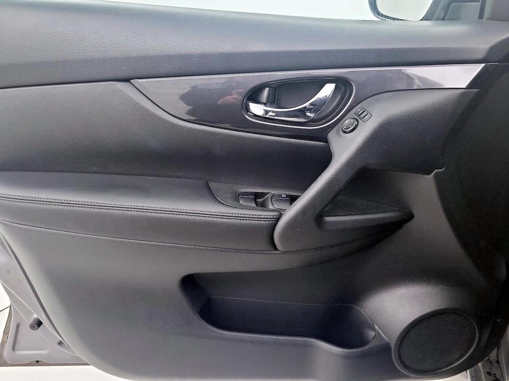 used 2017 Nissan Rogue car, priced at $14,998