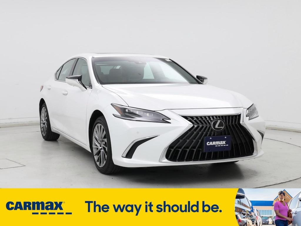 used 2024 Lexus ES 300h car, priced at $48,998
