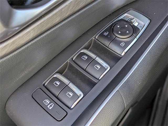 used 2024 Kia Sorento car, priced at $31,887