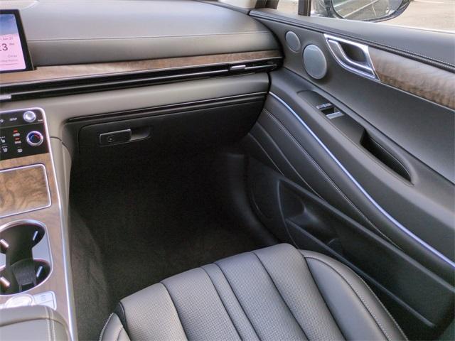 new 2025 Genesis GV80 car, priced at $67,760