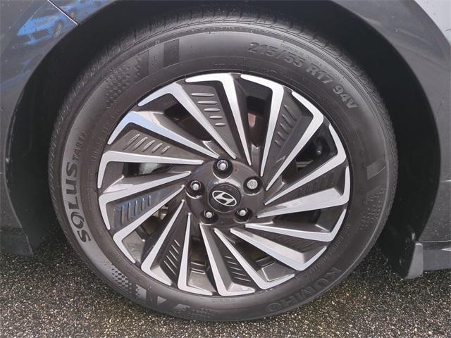 used 2024 Hyundai Sonata Hybrid car, priced at $31,350