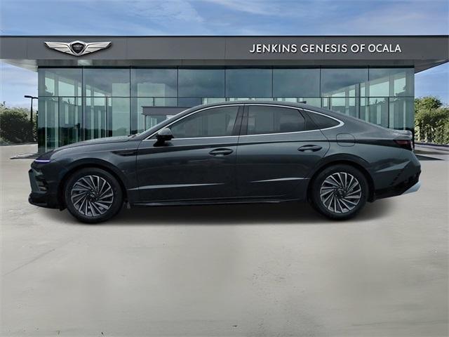 used 2024 Hyundai Sonata Hybrid car, priced at $31,350