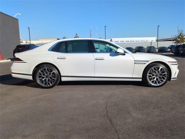 new 2025 Genesis G90 car, priced at $102,290