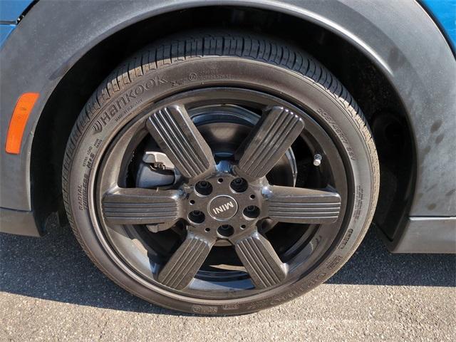 used 2023 MINI Hardtop car, priced at $22,989