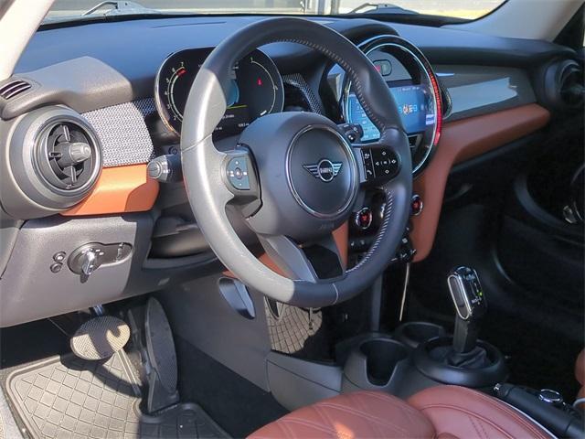 used 2023 MINI Hardtop car, priced at $22,989