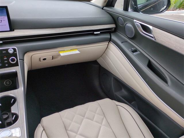 new 2025 Genesis GV80 car, priced at $81,630