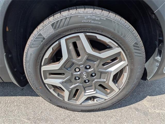 used 2021 Hyundai Santa Fe car, priced at $25,287