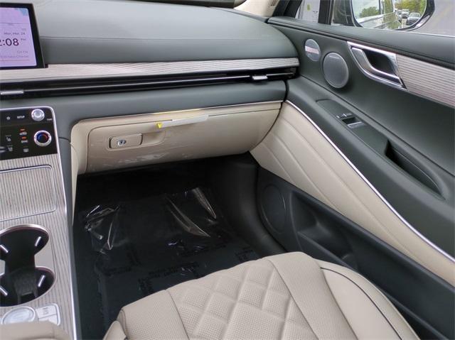 new 2025 Genesis GV80 car, priced at $81,900