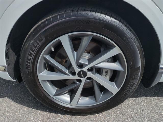 used 2025 Genesis GV80 car, priced at $51,419