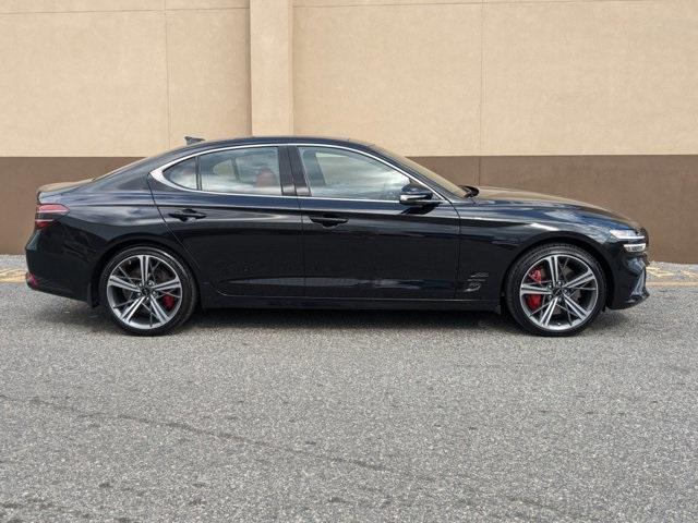 new 2024 Genesis G70 car, priced at $40,076