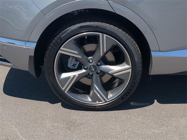 new 2025 Genesis GV80 car, priced at $81,900