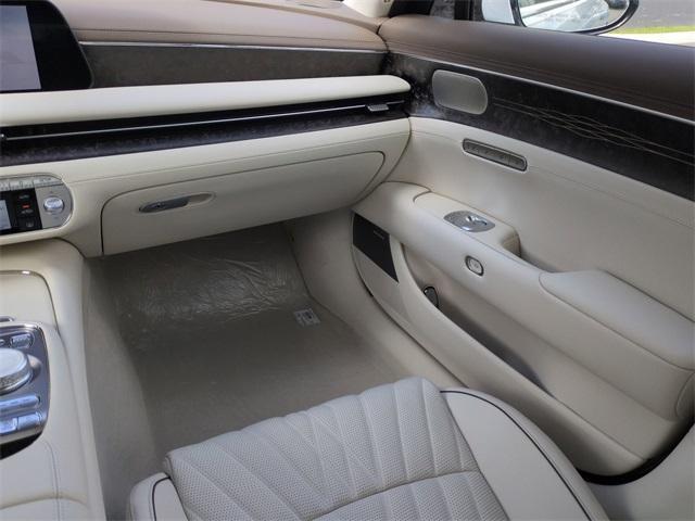 new 2025 Genesis G90 car, priced at $97,425