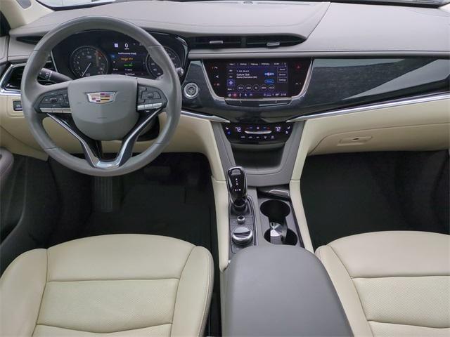 used 2021 Cadillac XT6 car, priced at $31,519